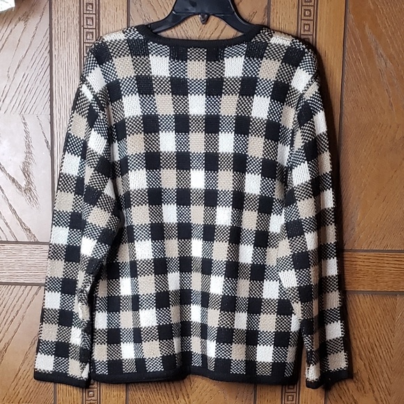 Vintage Crystal Kobe Black and Tan Plaid Sweater - Picture 2 of 4